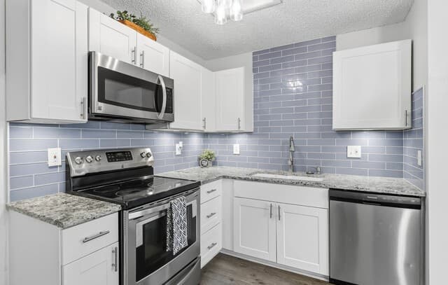 3-bedroom rental at 12722 Huntsman View Dr in San Antonio, TX — photo 1