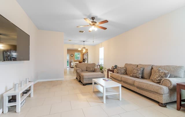 3-bedroom rental at 24214 Hazel Alder in San Antonio, TX — photo 1