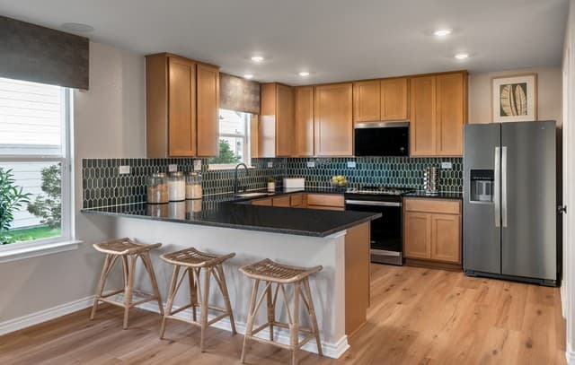 4-bedroom rental at 831 Tranchet Trail in San Antonio, TX — photo 3