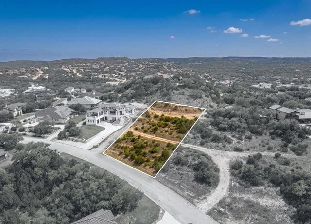rental at 23811 Carina Canyon in San Antonio, TX — photo 2