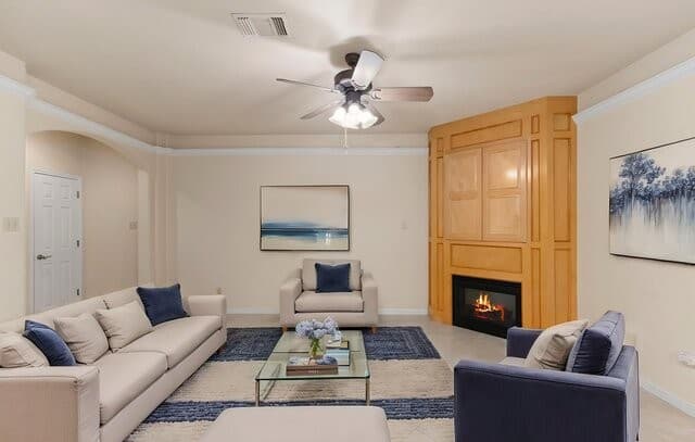 4-bedroom rental at 424 Herff St Unit 424 in Boerne, TX — photo 5