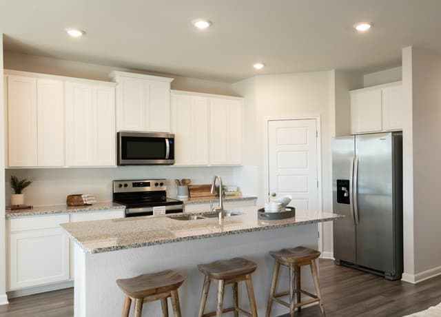 4-bedroom rental at 6431 Prince Howard in San Antonio, TX — photo 2