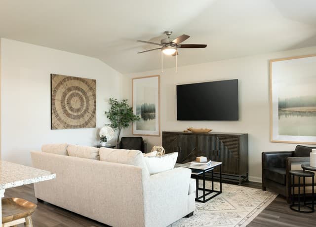 4-bedroom rental at 6431 Prince Howard in San Antonio, TX — photo 4
