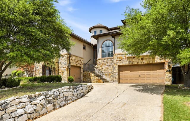 4-bedroom rental at 3023 Spider Lily in San Antonio, TX — photo 1
