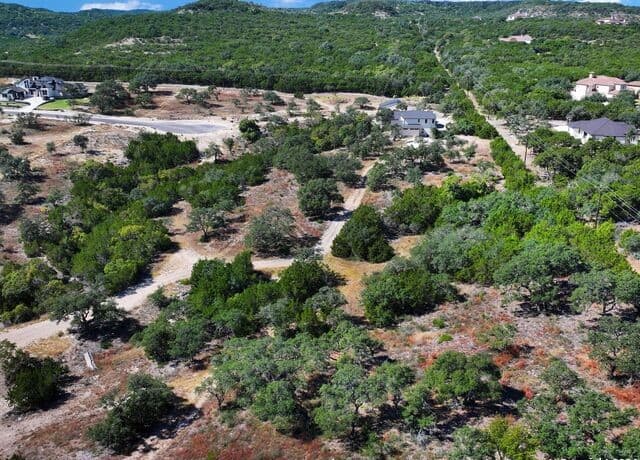 rental at 23422 Tres Arroyos in San Antonio, TX — photo 4