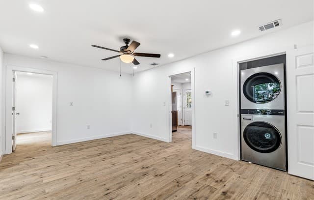 5-bedroom rental at 110 Nellina St in San Antonio, TX — photo 5