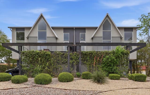 rental at 128 Marcia Pl in Alamo Heights, TX — photo 1