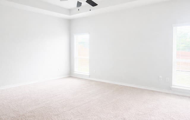 4-bedroom rental at 8710 Kallison Arbor in San Antonio, TX — photo 2