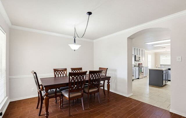 3-bedroom rental at 5619 Spring Fire in San Antonio, TX — photo 2