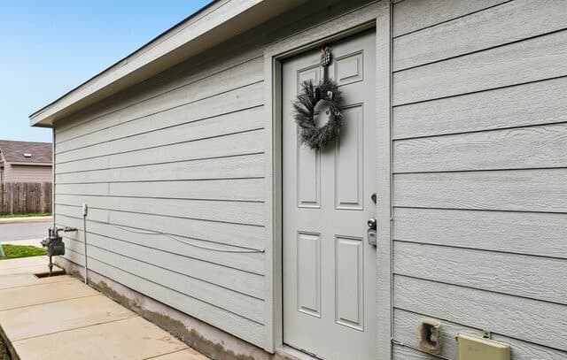 3-bedroom rental at 14530 Source Circle in San Antonio, TX — photo 3