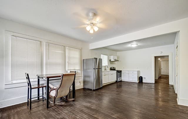 rental at 3314 Perez in San Antonio, TX — photo 3