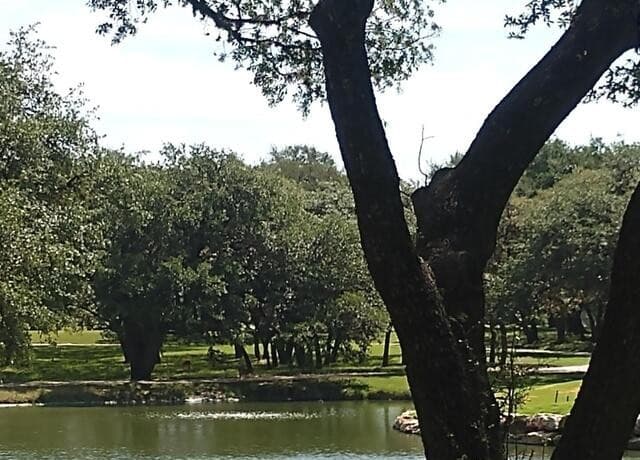 4-bedroom rental at 7715 AND 7725 Sweetwind Cir in Boerne, TX — photo 4