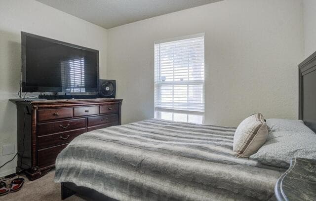 3-bedroom rental at 12270 Stratsburg in San Antonio, TX — photo 5