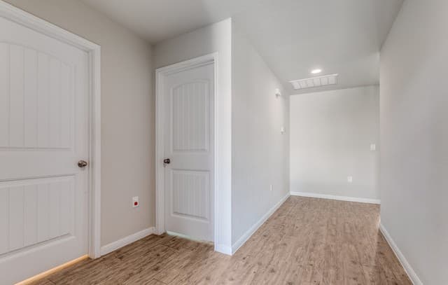 3-bedroom rental at 10203 Relic Oaks in San Antonio, TX — photo 5