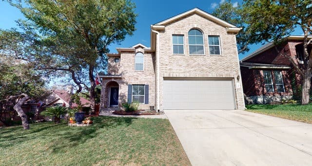 3-bedroom rental at 18 Andover Creek Dr in San Antonio, TX — photo 1