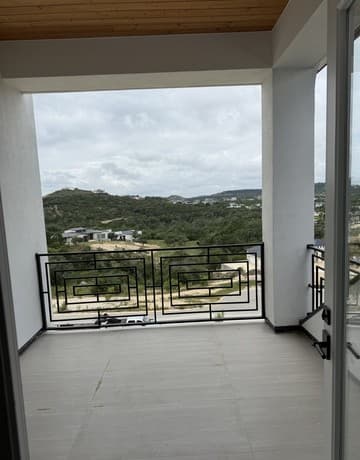 4-bedroom rental at 9651 Lenox Hill in San Antonio, TX — photo 2