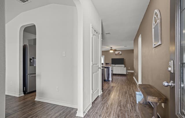 3-bedroom rental at 12911 Whisper Crossing in San Antonio, TX — photo 1