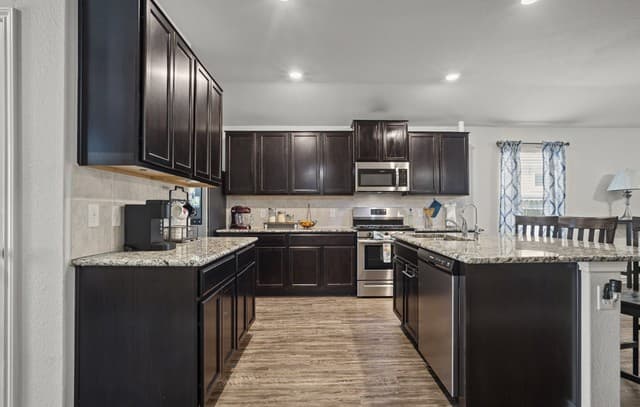 3-bedroom rental at 12911 Whisper Crossing in San Antonio, TX — photo 4