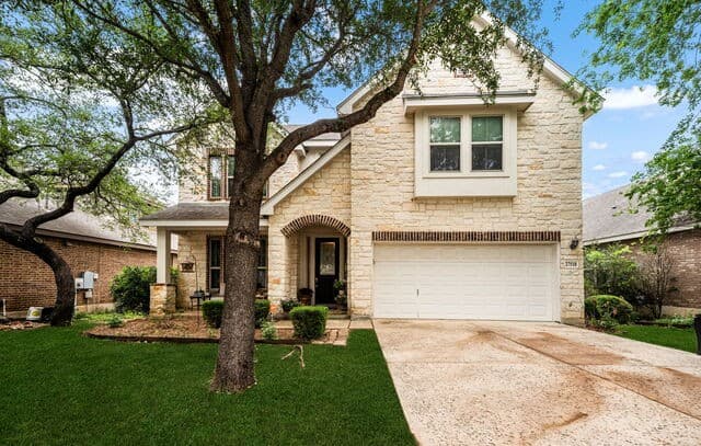 4-bedroom rental at 27518 Dana Creek Dr in Boerne, TX — photo 1