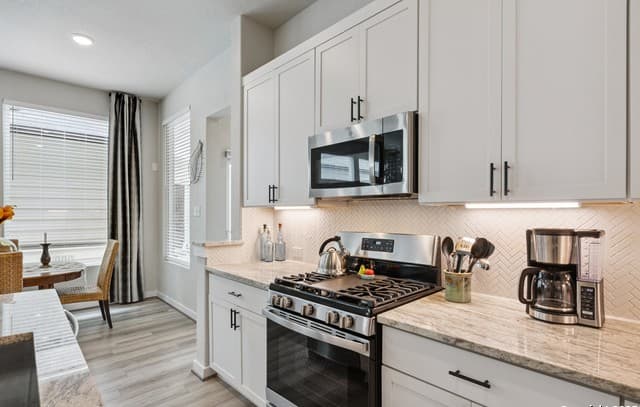 3-bedroom rental at 12718 Westeros Path in San Antonio, TX — photo 3