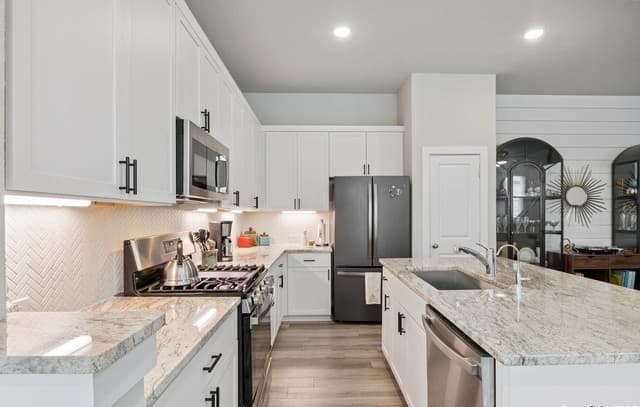 3-bedroom rental at 12718 Westeros Path in San Antonio, TX — photo 4