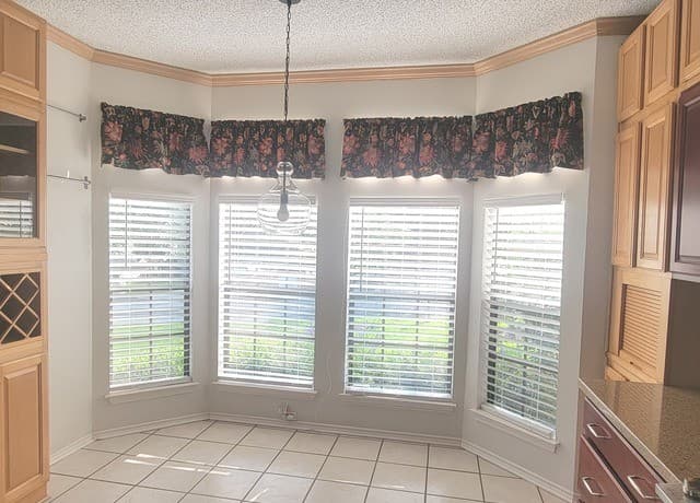 3-bedroom rental at 15035 Miss Ellie Dr in San Antonio, TX — photo 4