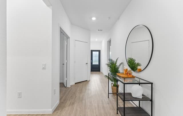 4-bedroom rental at 634 Bean Bnd in San Antonio, TX — photo 3
