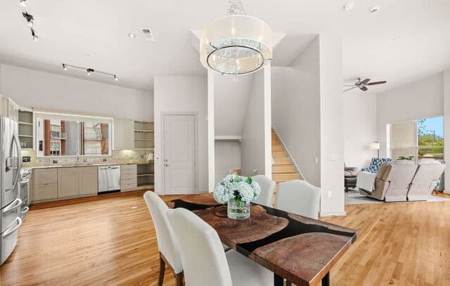 2-bedroom rental at 106 Newell Ave Unit 106 in San Antonio, TX — photo 4