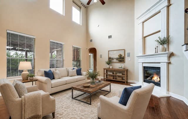 4-bedroom rental at 18807 Salado Cyn in San Antonio, TX — photo 2