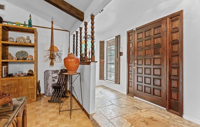 4-bedroom rental at 4503 Pecan Grove in San Antonio, TX — photo 4
