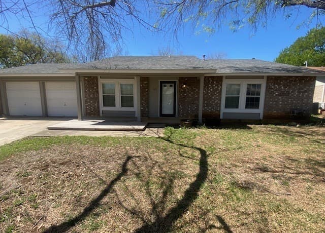 4-bedroom rental at 9131 Pitcairn in San Antonio, TX — photo 1