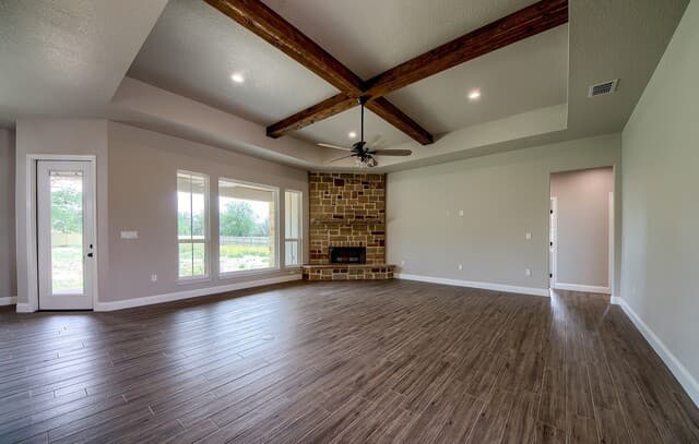 4-bedroom rental at 116 Hondo Ridge Dr in La Vernia, TX — photo 3