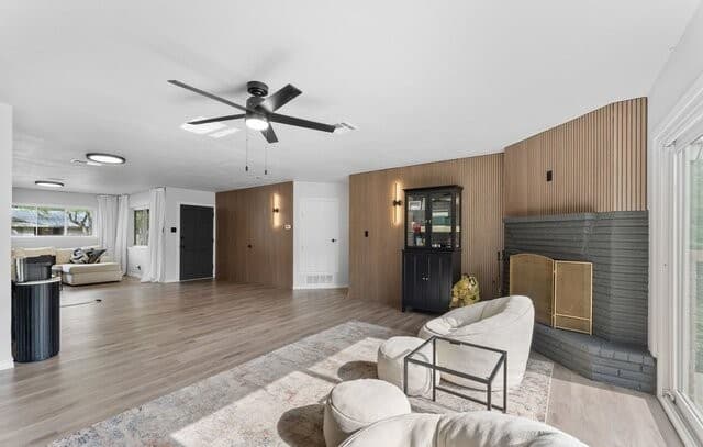 3-bedroom rental at 9823 John Rolfe Dr in San Antonio, TX — photo 5