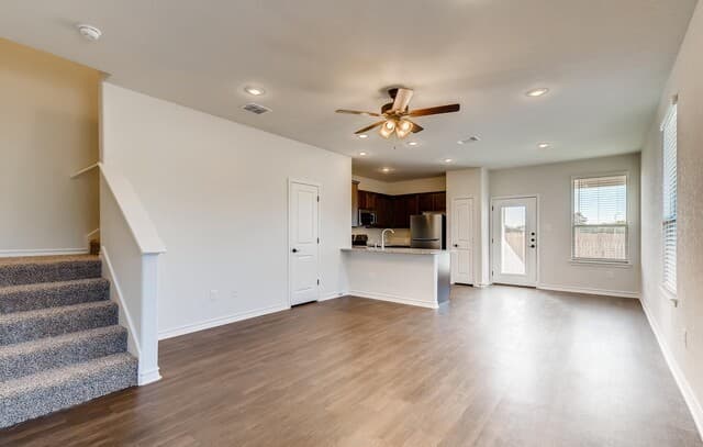 rental at 10343 Lynwood Branch in San Antonio, TX — photo 4