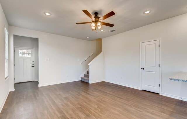rental at 10343 Lynwood Branch in San Antonio, TX — photo 5