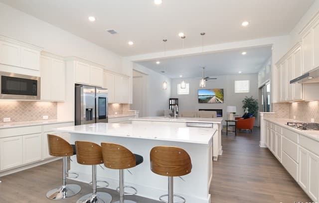 4-bedroom rental at 524 Cotorra Springs in Cibolo, TX — photo 1