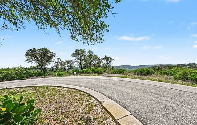 rental at 434 Pr 1751 in Mico, TX — photo 5