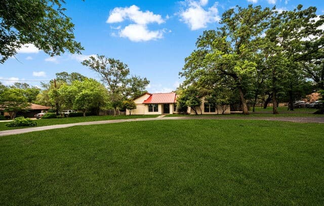 4-bedroom rental at 25334 Hazy Hollow in San Antonio, TX — photo 1