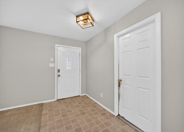 3-bedroom rental at 1507 Lilac Mist in San Antonio, TX — photo 2