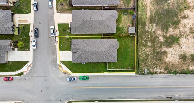 3-bedroom rental at 11503 Sagebrooke Run in San Antonio, TX — photo 3