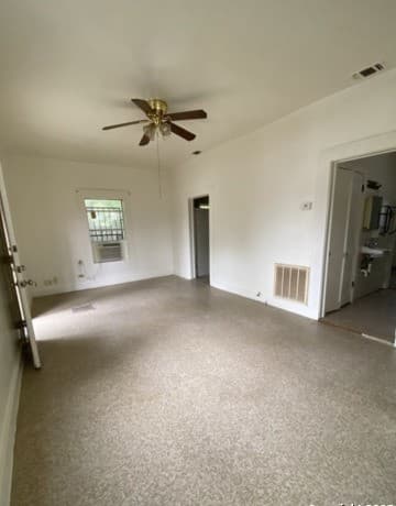 rental at 1221 Center in San Antonio, TX — photo 3