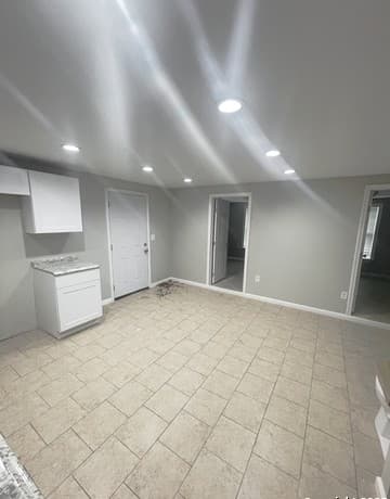 rental at 125 Glenwood Ct in San Antonio, TX — photo 5