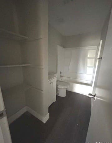 rental at 18234 Benton City Rd in Von Ormy, TX — photo 4