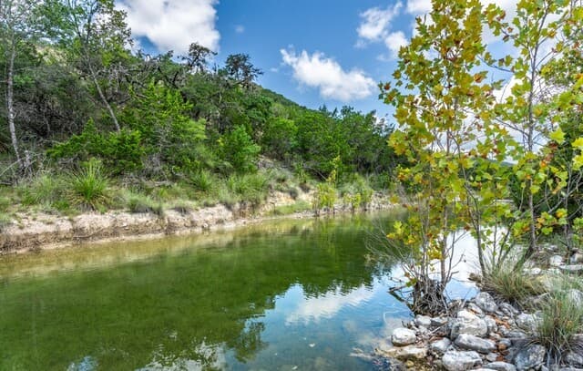 rental at 5013 N Little Creek Road in Utopia, TX — photo 4
