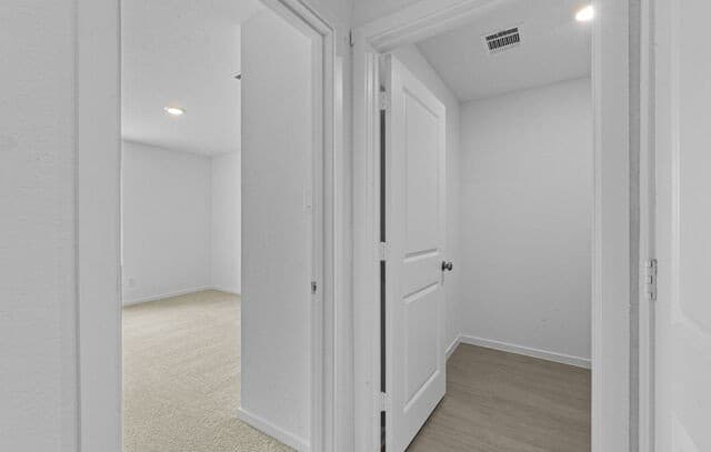 4-bedroom rental at 13047 Lake Fryer in St Hedwig, TX — photo 5