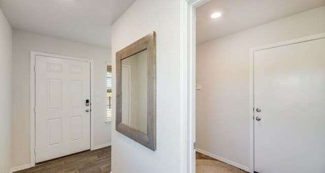 3-bedroom rental at 5307 Totem Bluff in San Antonio, TX — photo 3