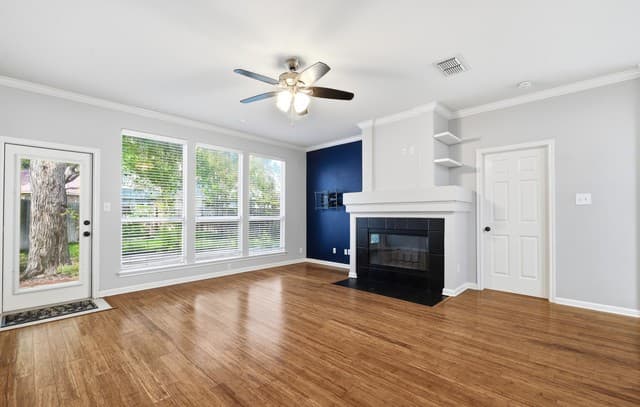 3-bedroom rental at 2804 Berry Trce in Schertz, TX — photo 3