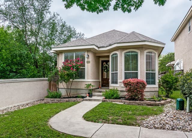 2-bedroom rental at 10903 Sangria Mist in San Antonio, TX — photo 1
