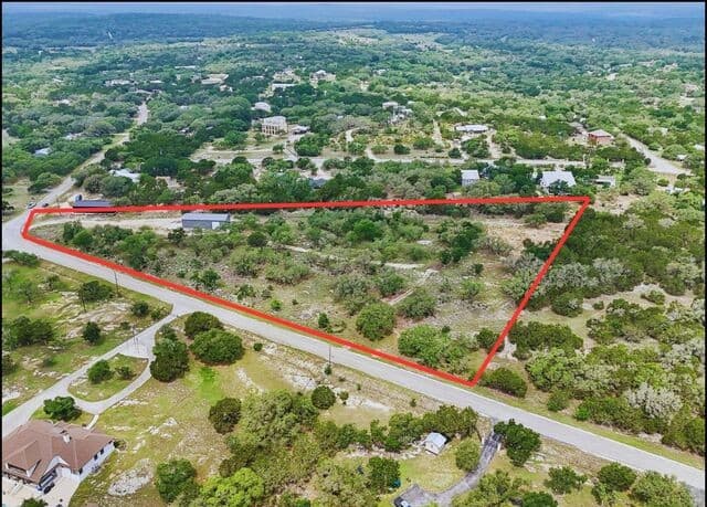 rental at 964 Wagon Wheel Dr in Spring Branch, TX — photo 1
