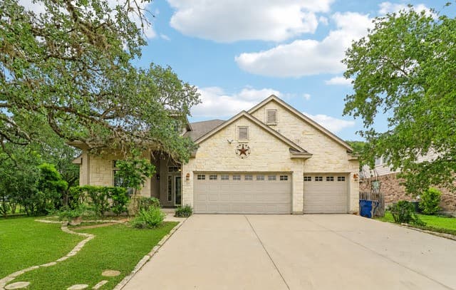 3-bedroom rental at 125 Indigo Brush Dr in Cibolo, TX — photo 1